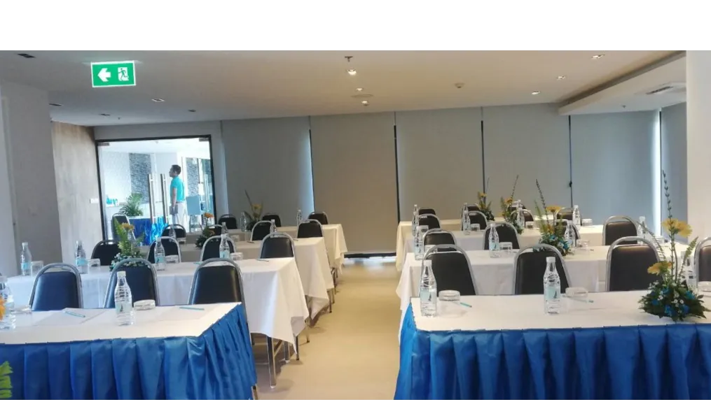 Skyline Meeting Room — gallery
