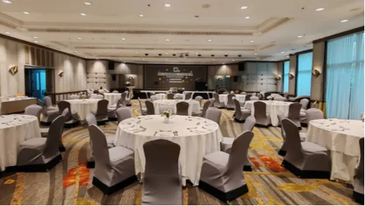 Pine Grove Meeting Room