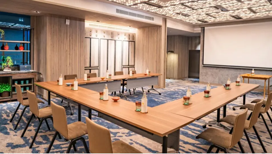 Meeting Room Hotel Indigo Phuket Patong — gallery