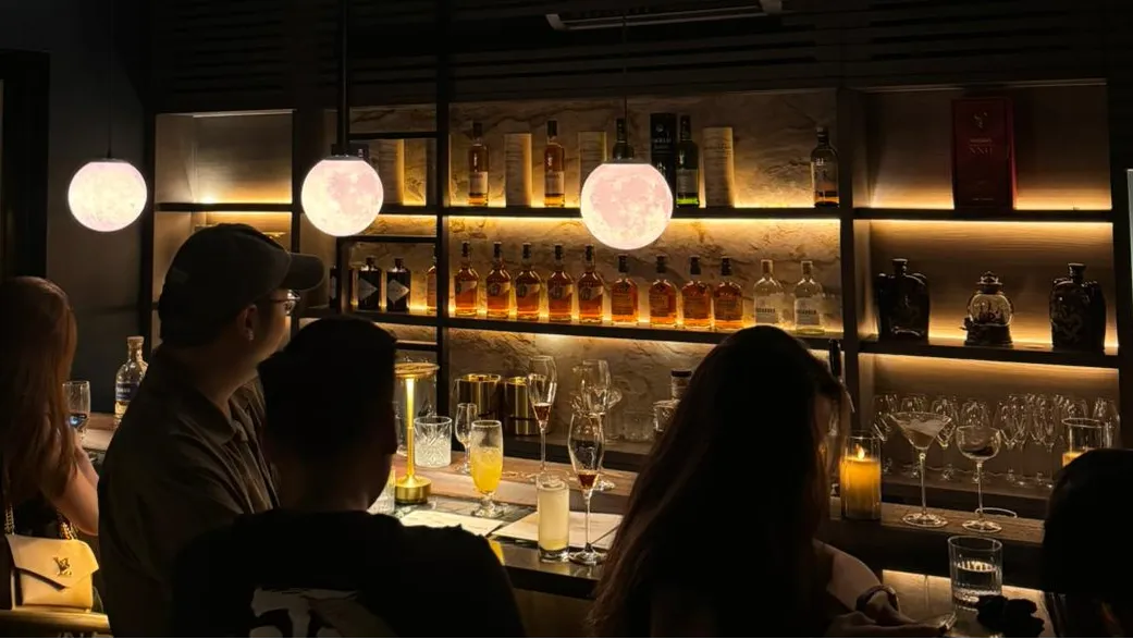 Entire Bar (2 levels) — gallery
