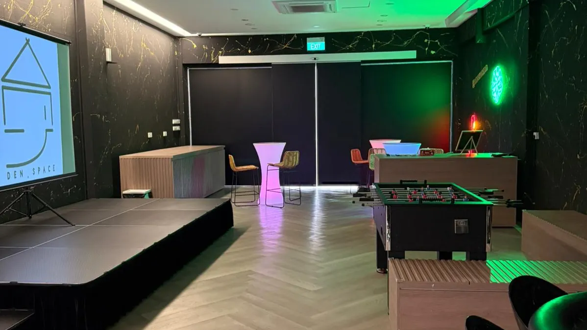 Den Space — gallery