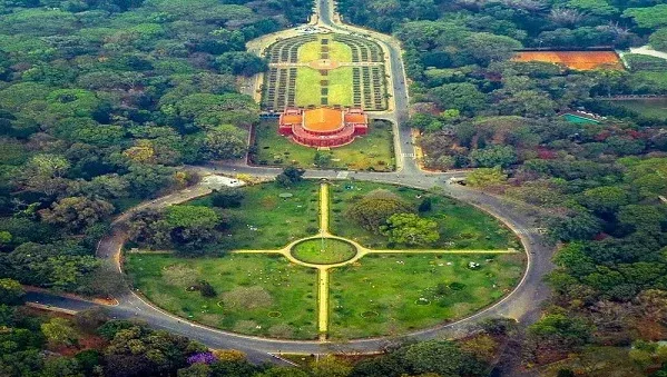 Shri Chāmarajendra (Cubbon) Park