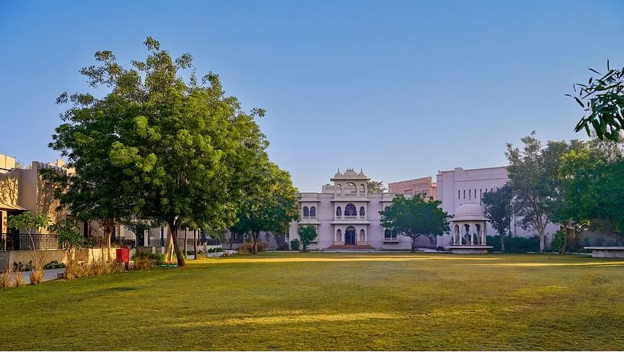 Havali Lawn