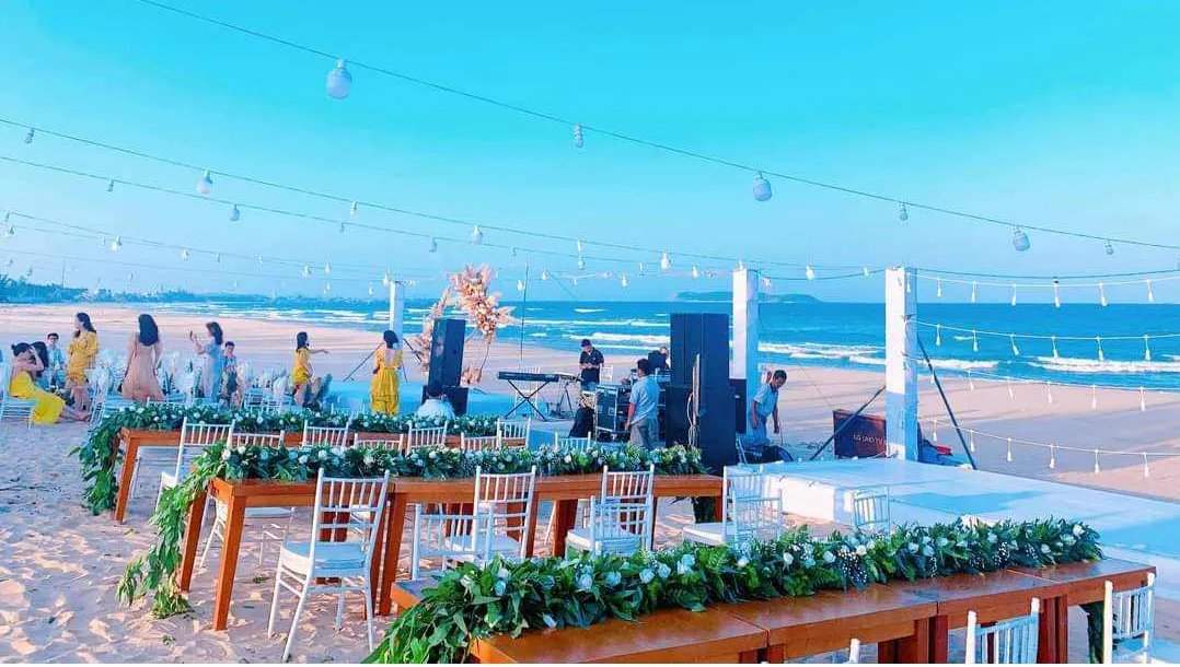 Beachfront Garden Area