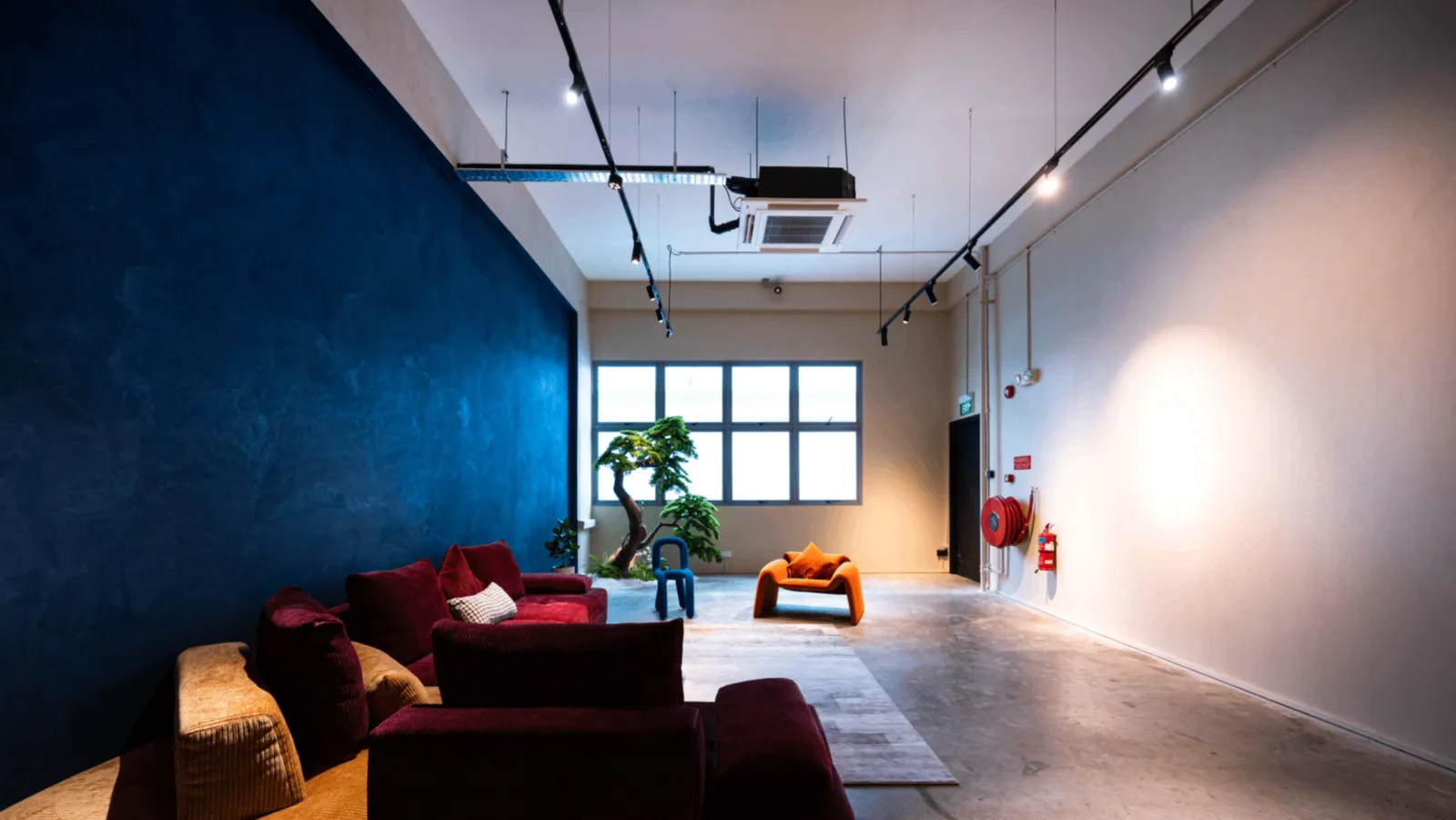 Kulusuk Lifestyle Studio — gallery