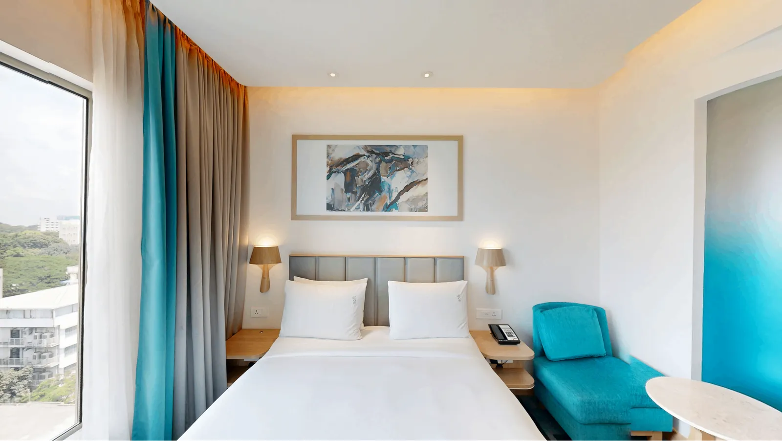 Standard Room Turf View