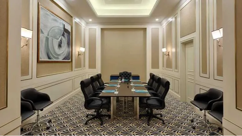 Boardroom 3