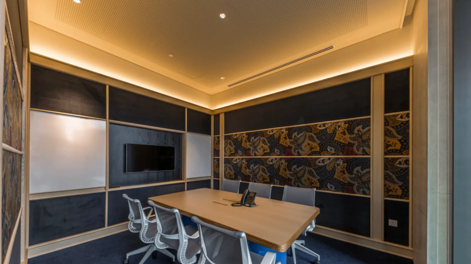 Meeting Room — gallery