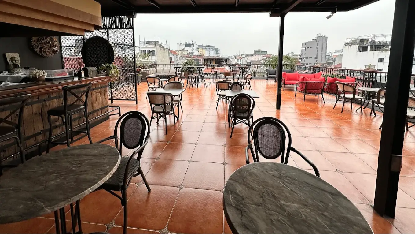 Rooftop Skybar & Restaurant