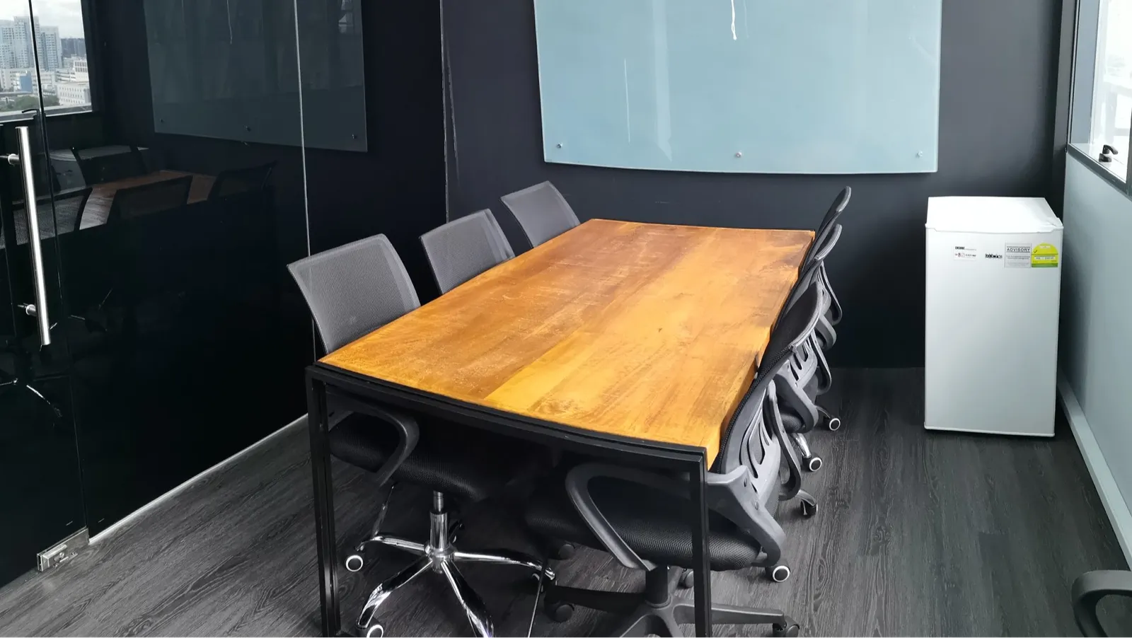 Meeting Room — gallery