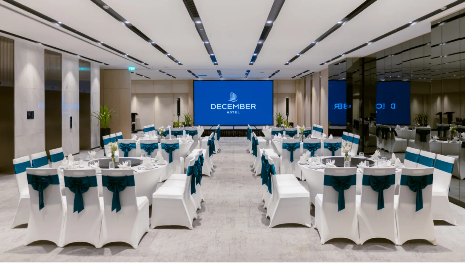 Hòn Tre Meeting Room