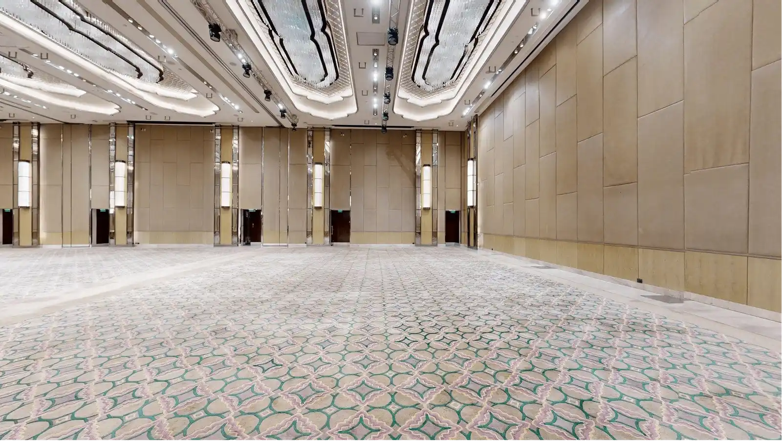 Ballroom 3