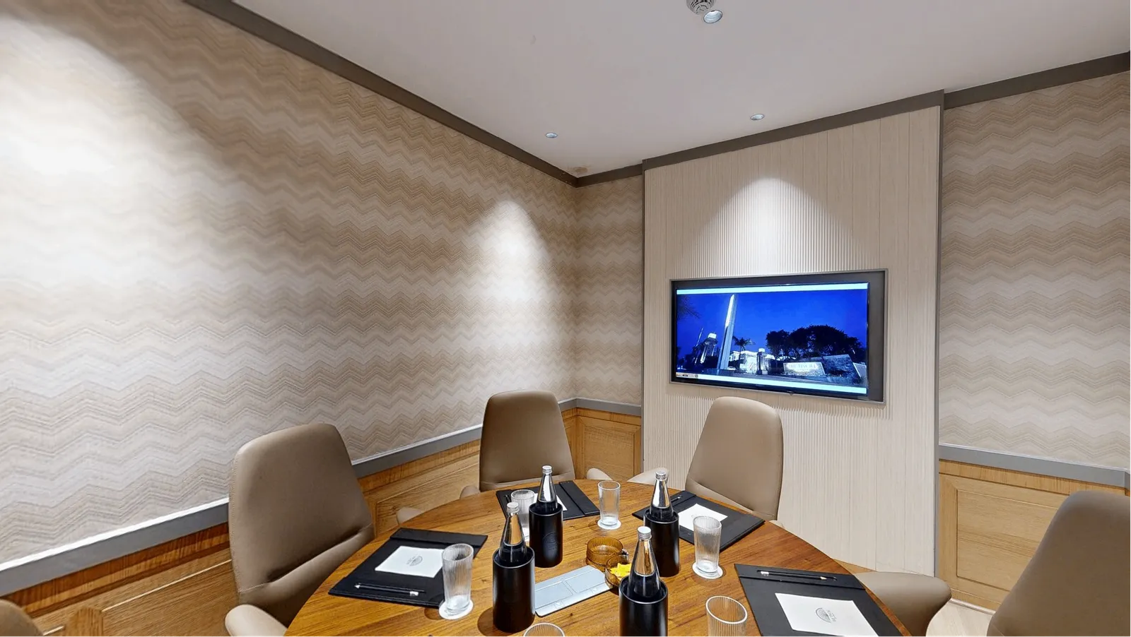 Boardroom 1