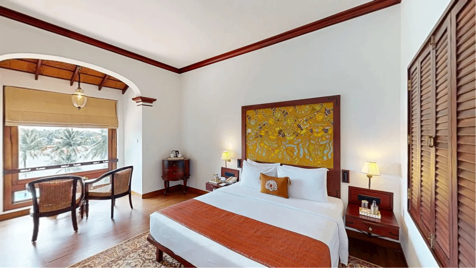 Grand Heritage Lake View