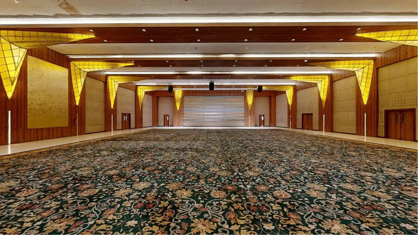 Raviz Convention Centre