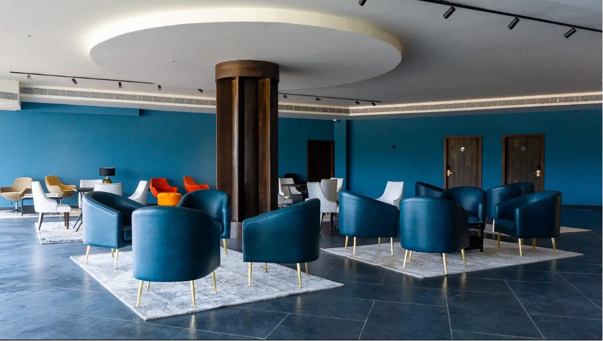 First floor Lounge (AC)