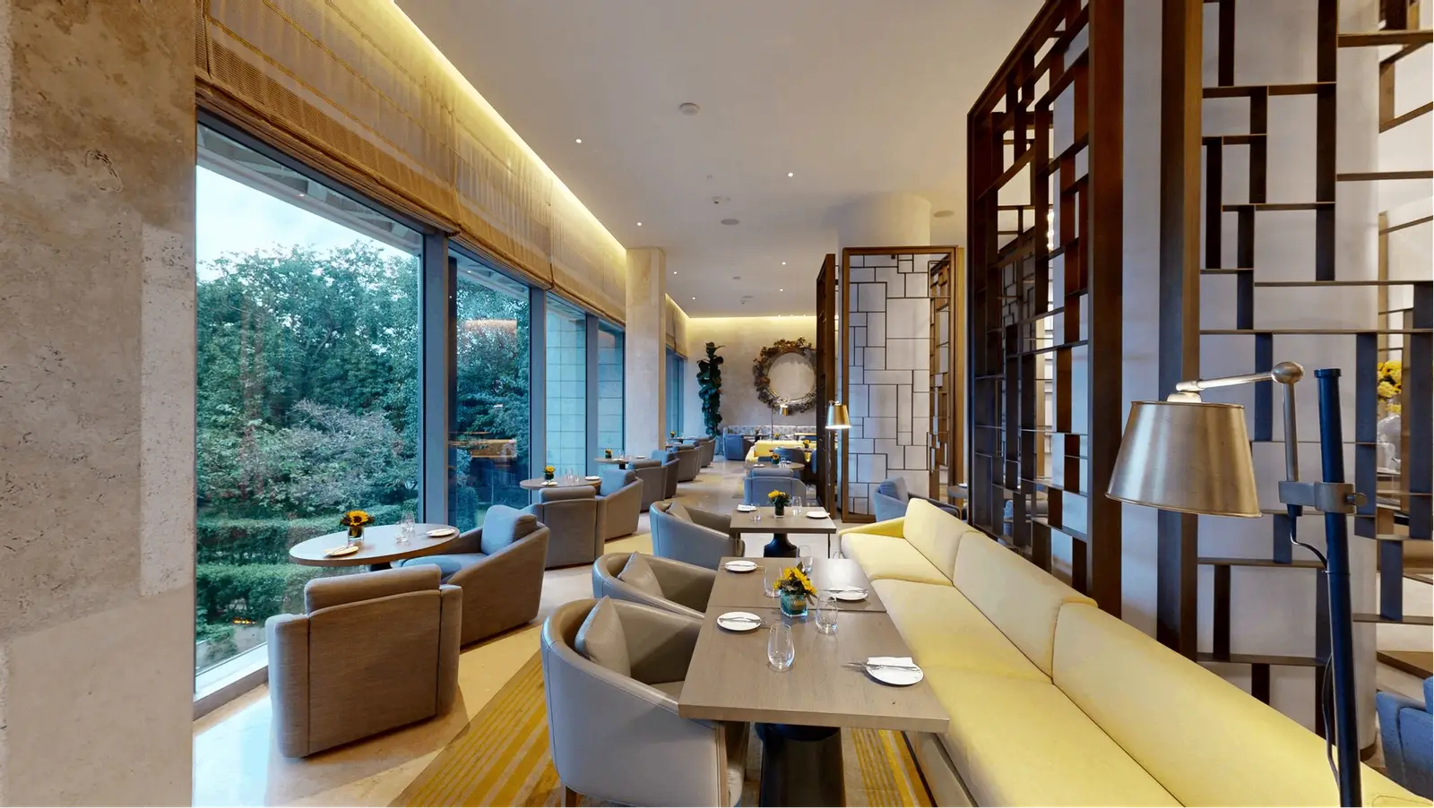 Lobby Lounge & Terrace