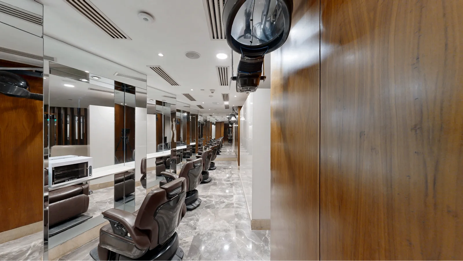 Salon