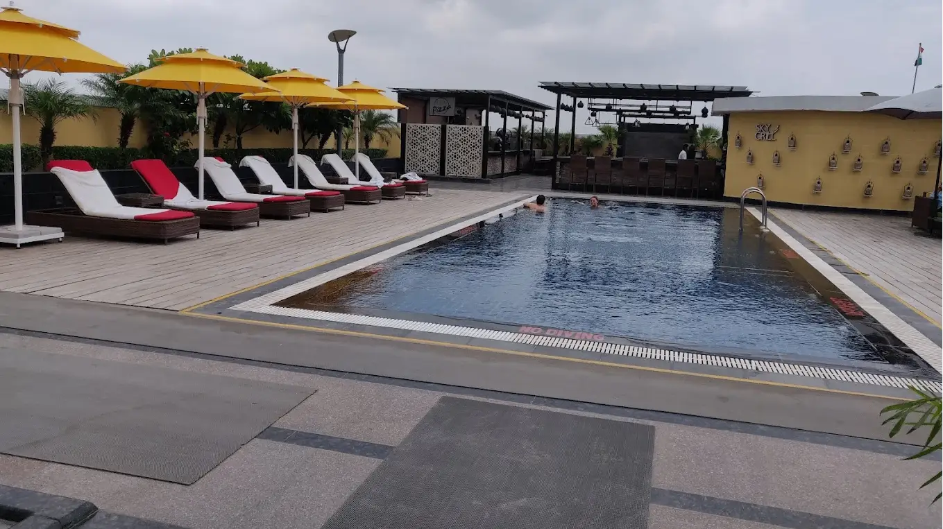  Poolside