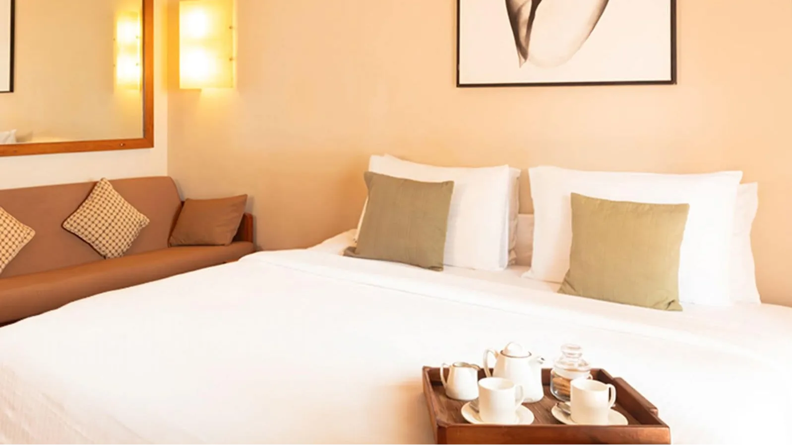 Luxury Room Garden View King Bed