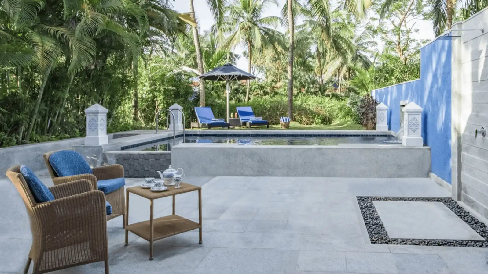 Villa Room Garden View With Plunge Pool Twin Bed
