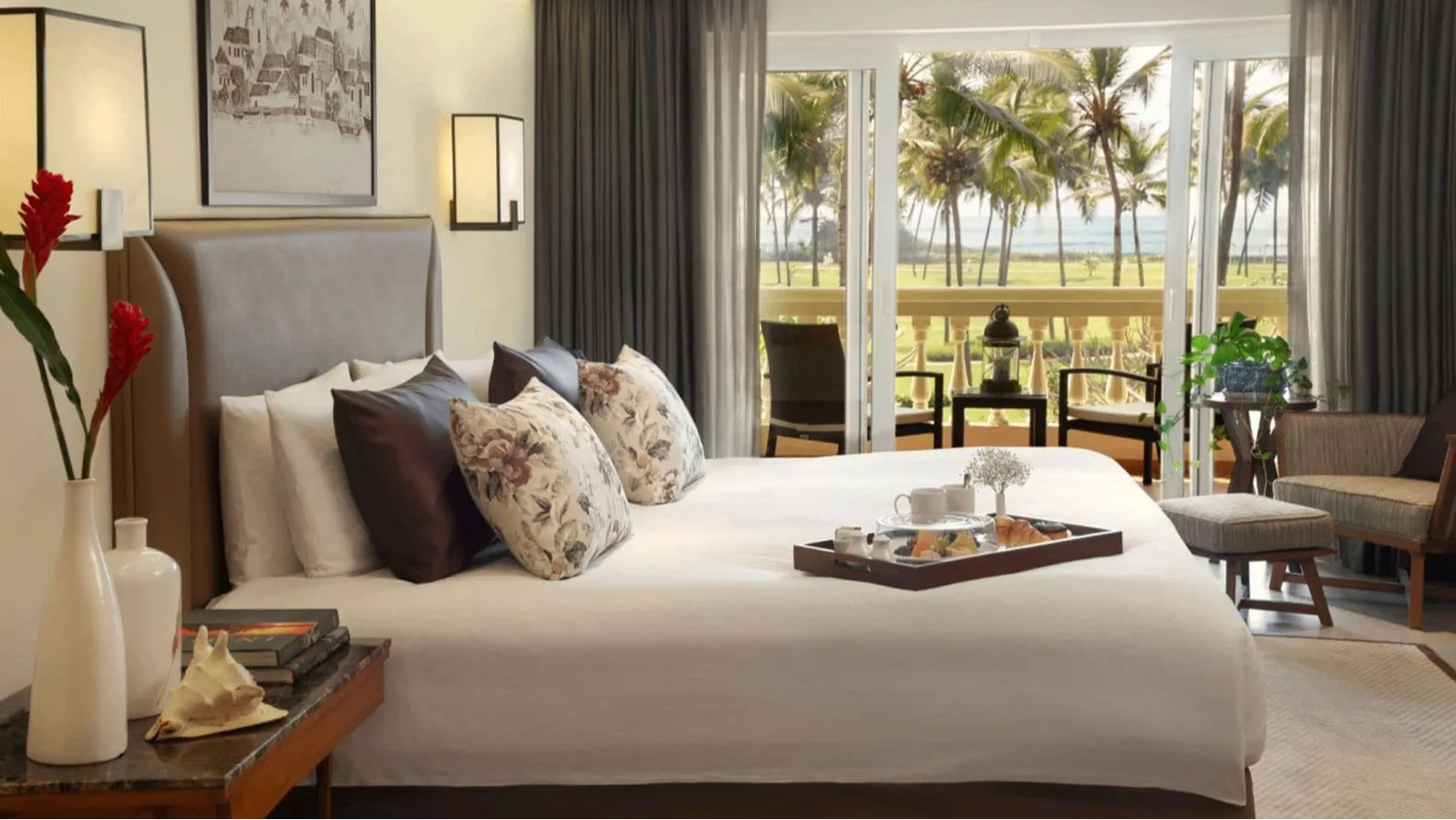 Two Bedroom Family Suite with Living Area Sea View (Interconnected Set)