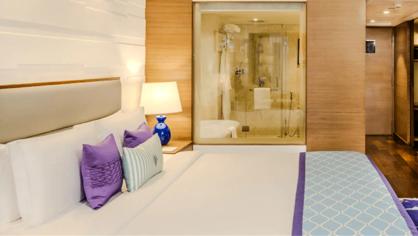 Premium Room City View King Bed