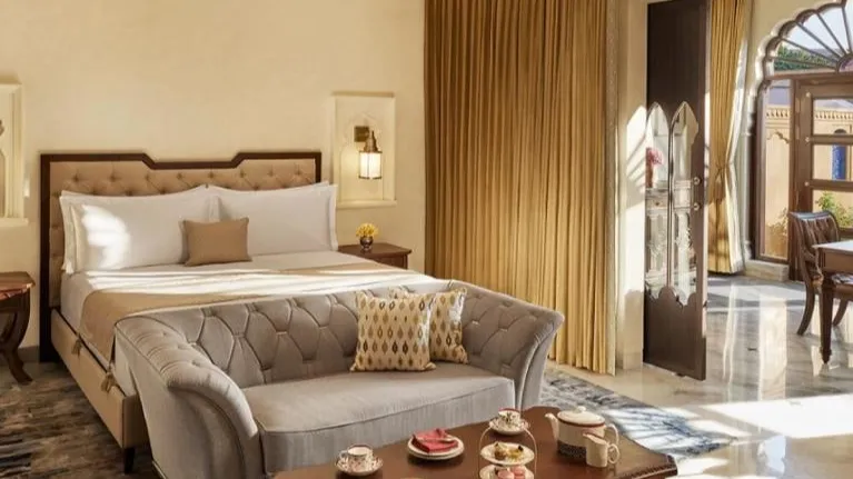 Luxury Suite With Plunge Pool