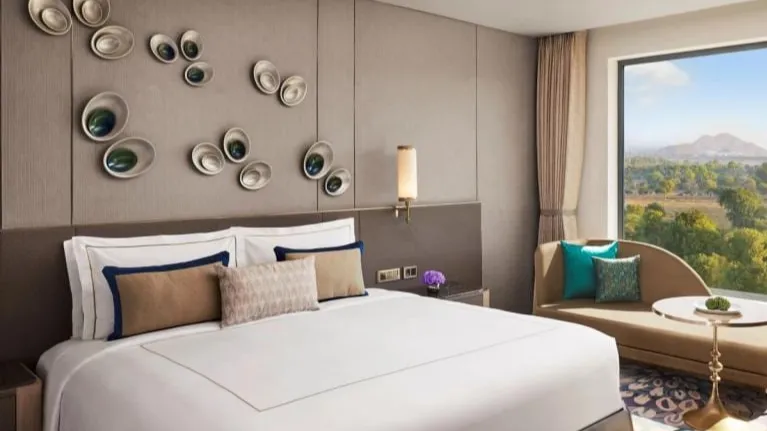 Taj Club Room King Bed