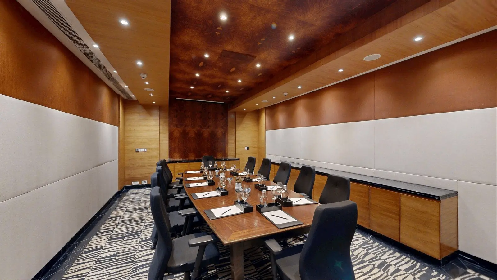 Debate