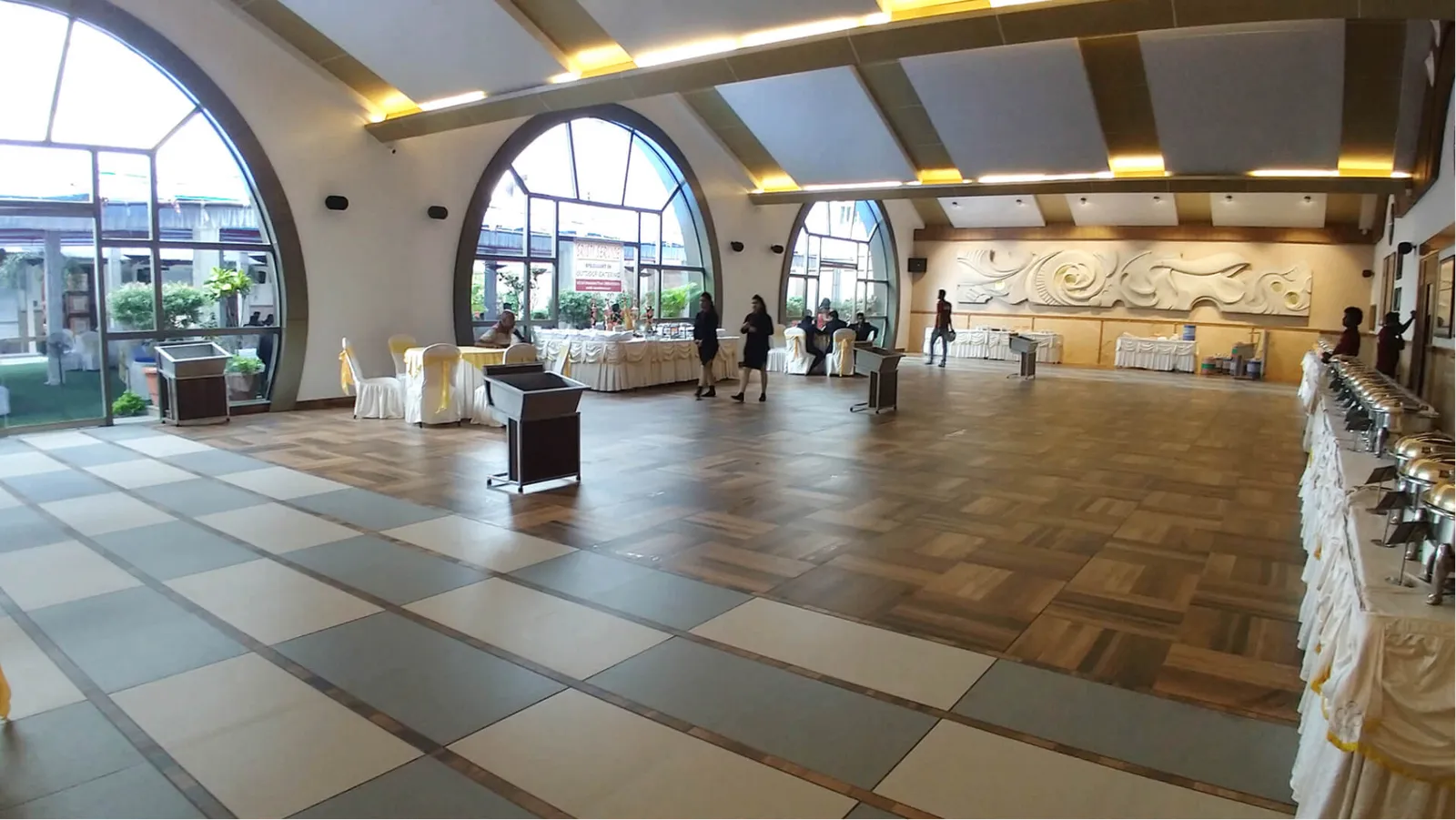 Three Side Open Deck