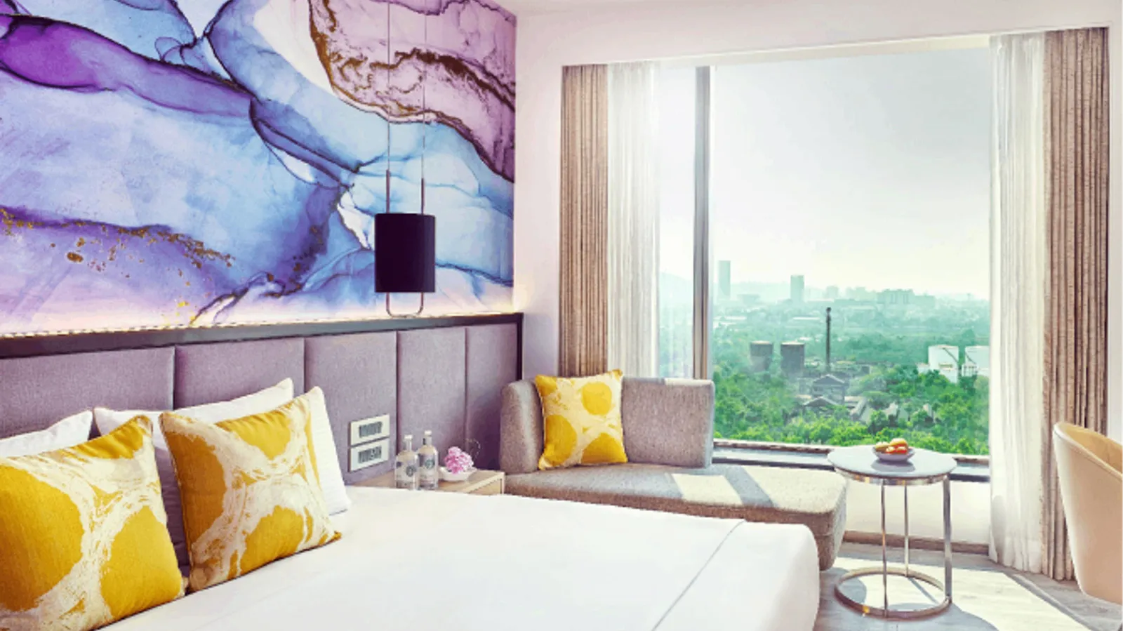 Deluxe Room King Bed