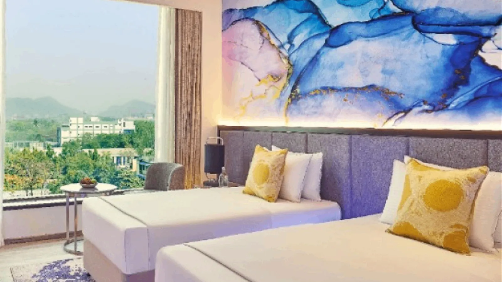 Deluxe Room Twin Bed