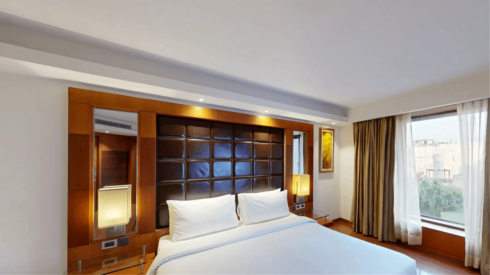 Suite Room