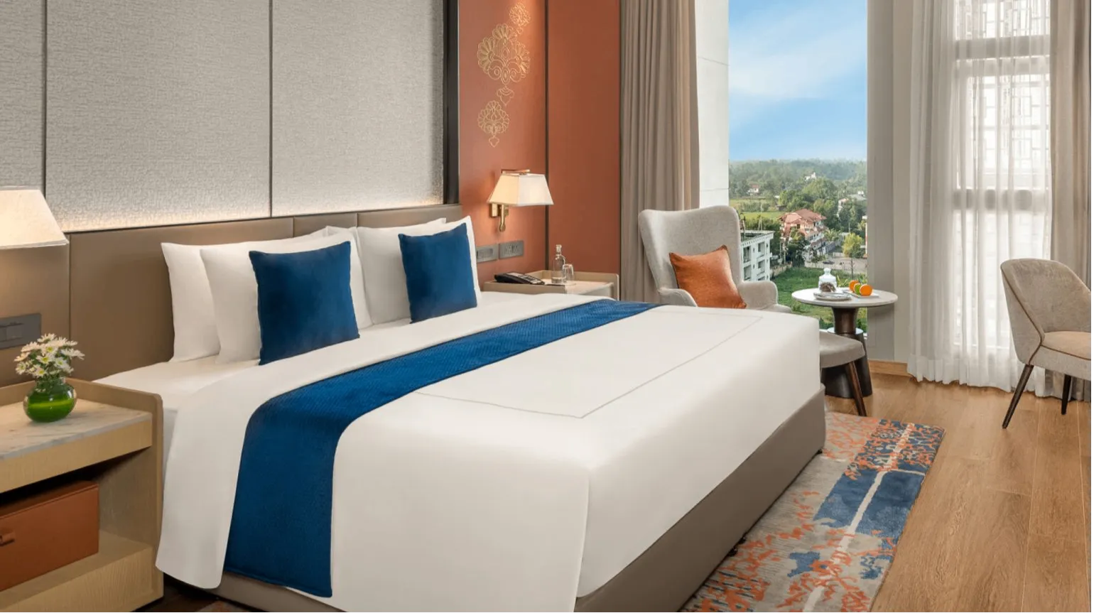 Deluxe Room City View King Bed