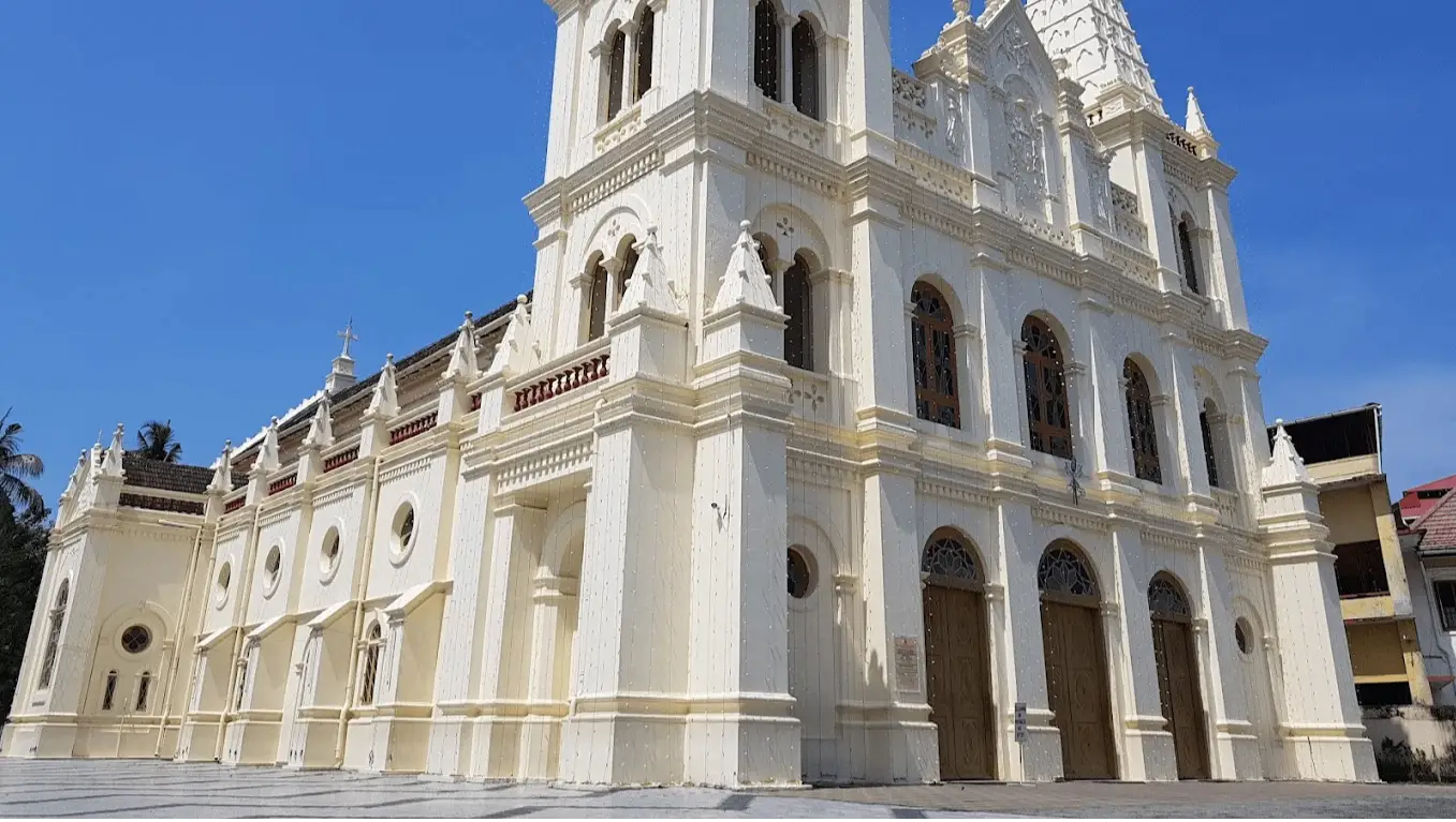 Santa Cruz Cathedral Basilica
