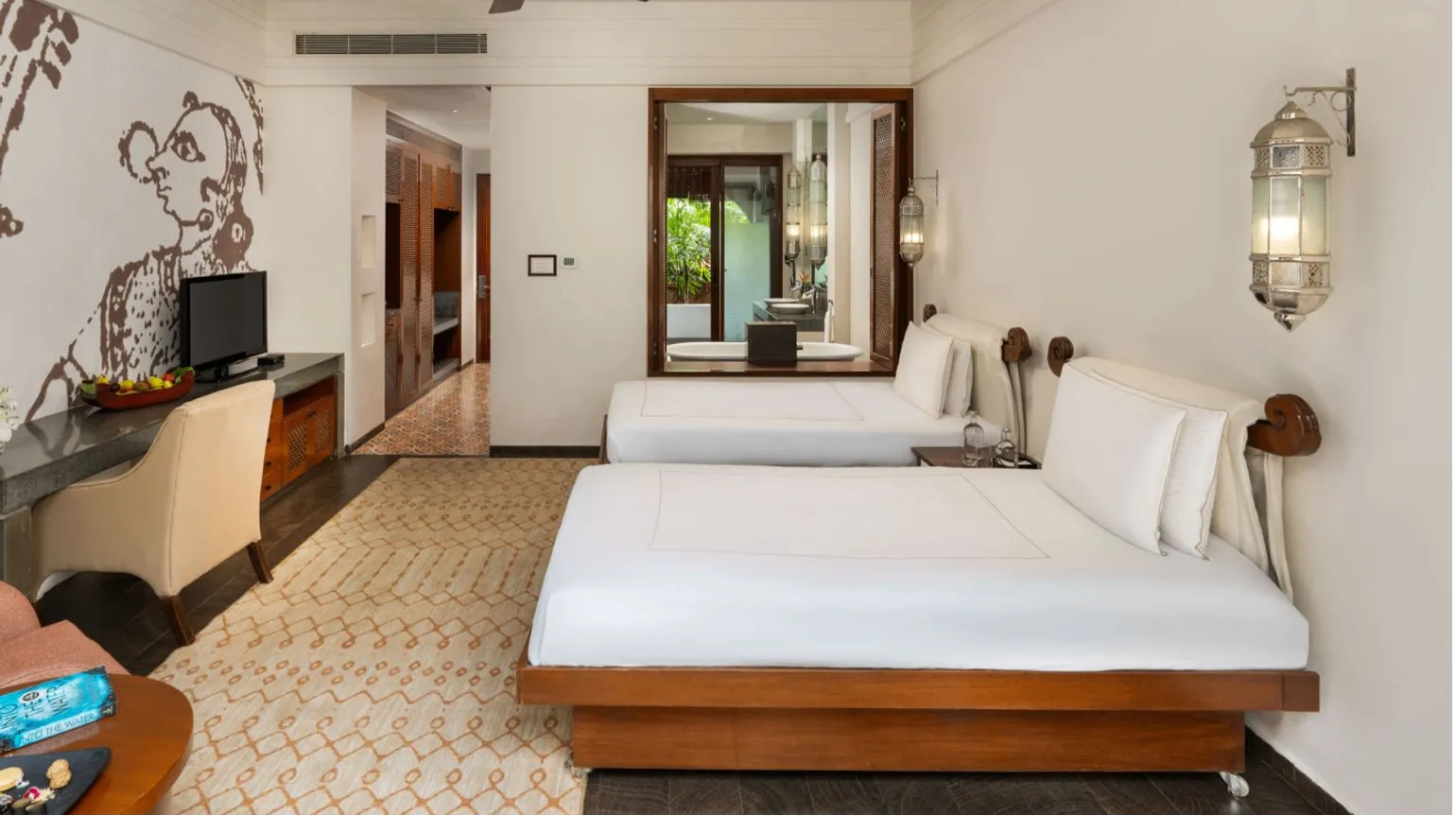 Superior Room With Private Balcony Twin Bed 