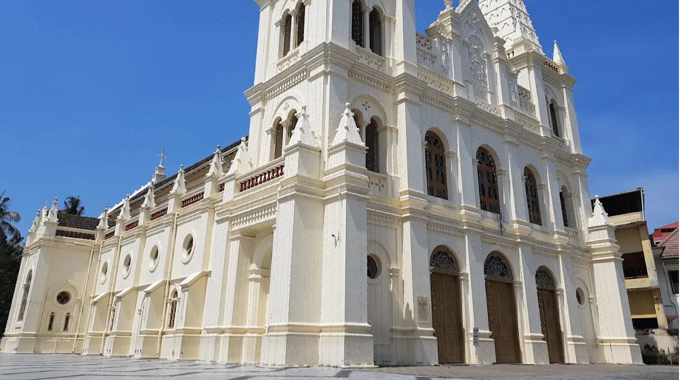 Santa Cruz Cathedral Basilica