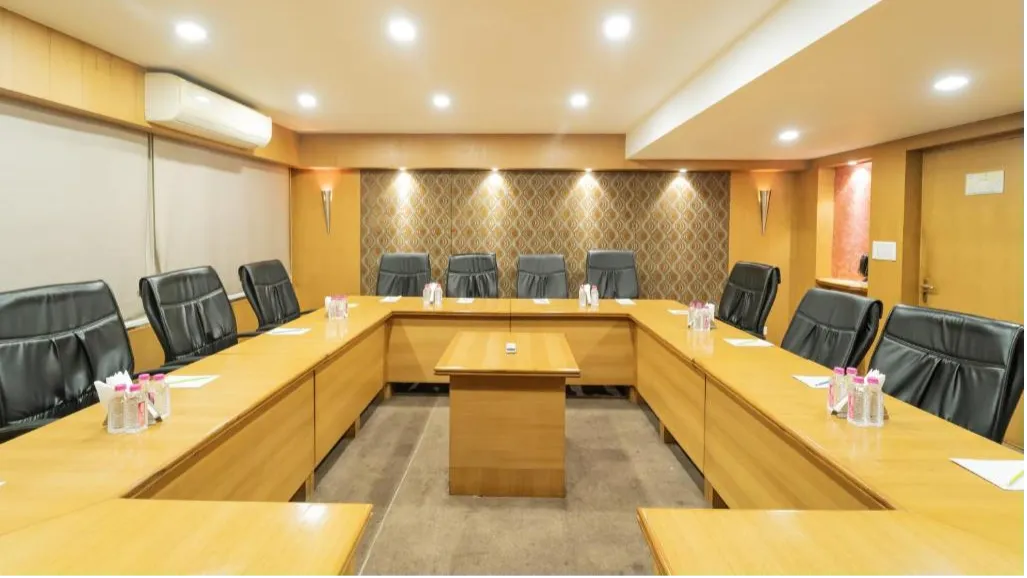 Boardroom 1