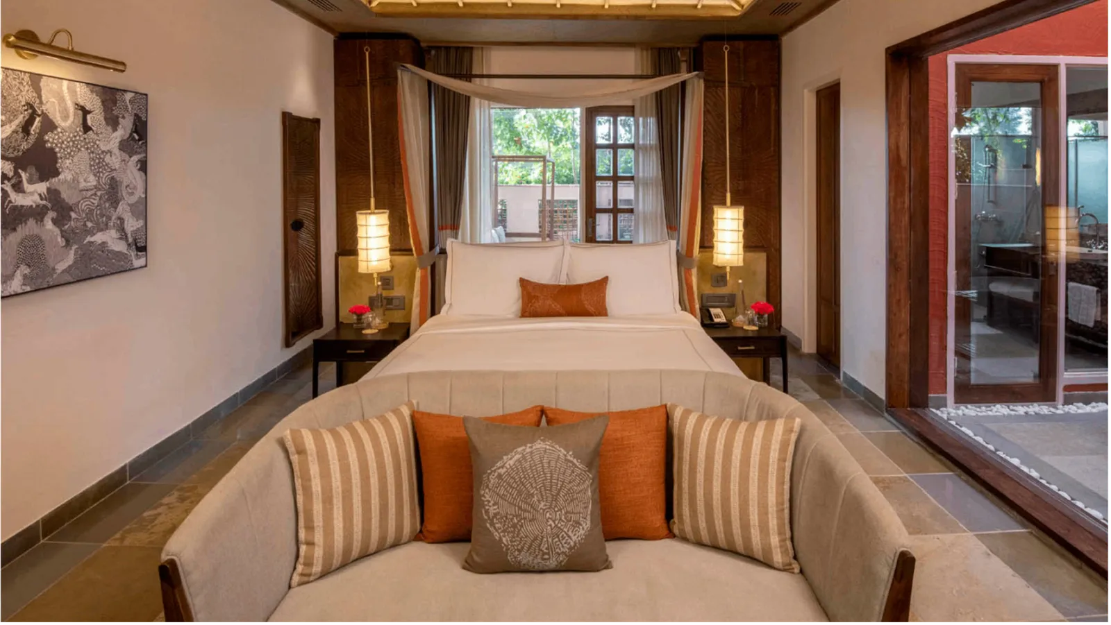 Deluxe Room King bed with Balcony