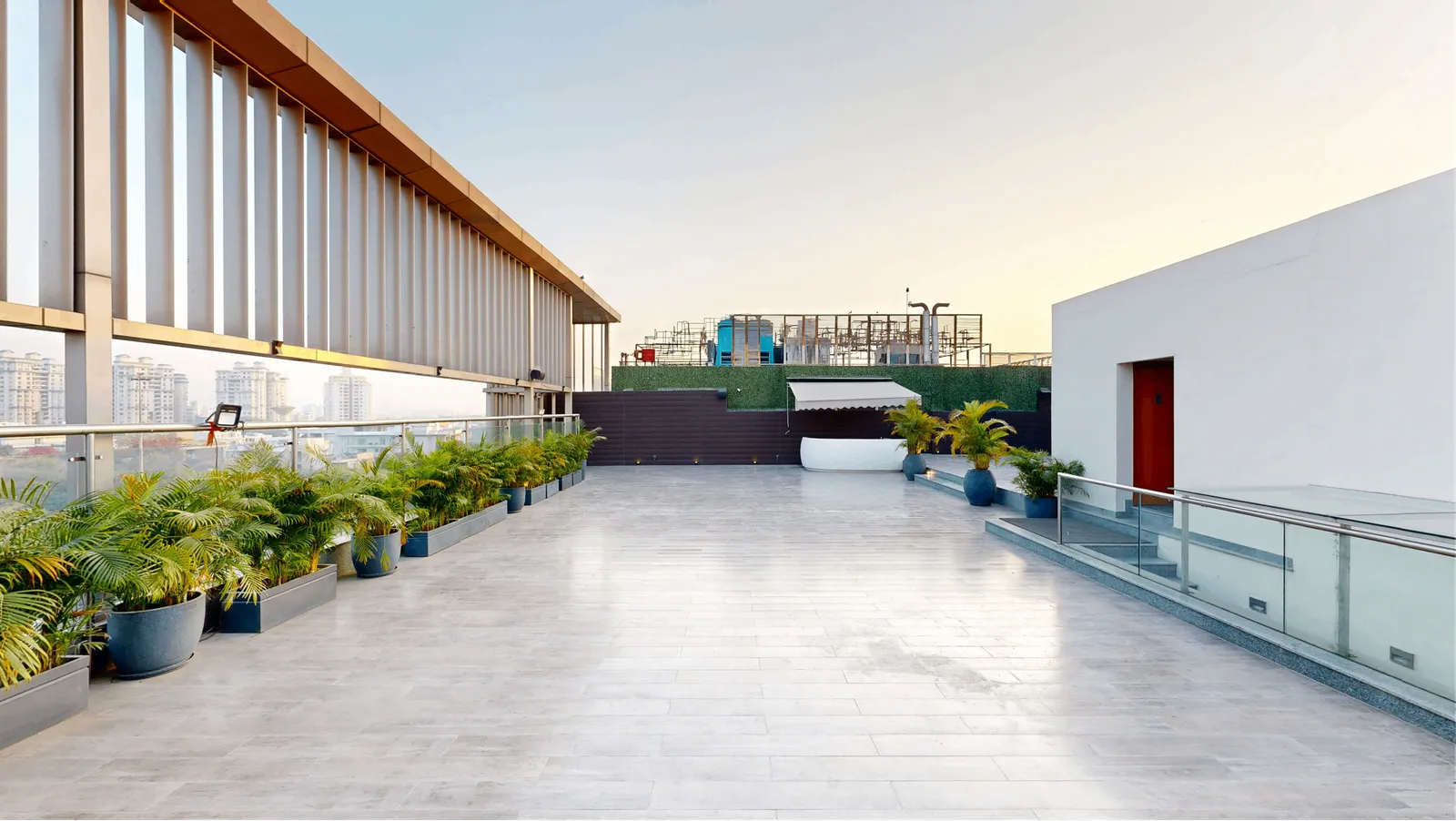 Pent House 29