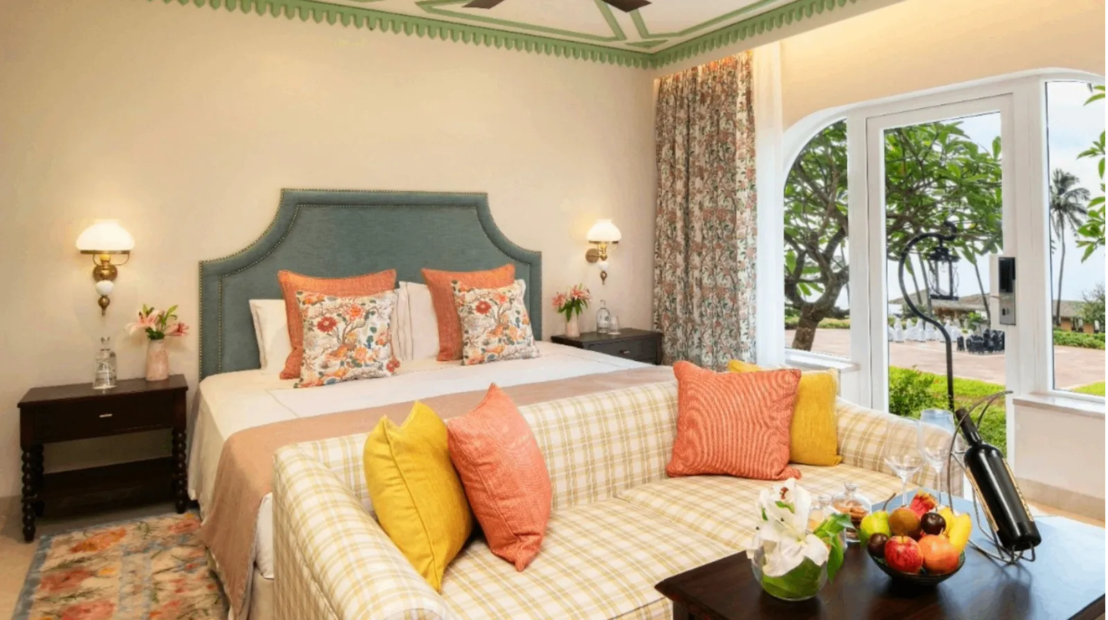 Luxury Room Garden View With Sit-Out King Bed 