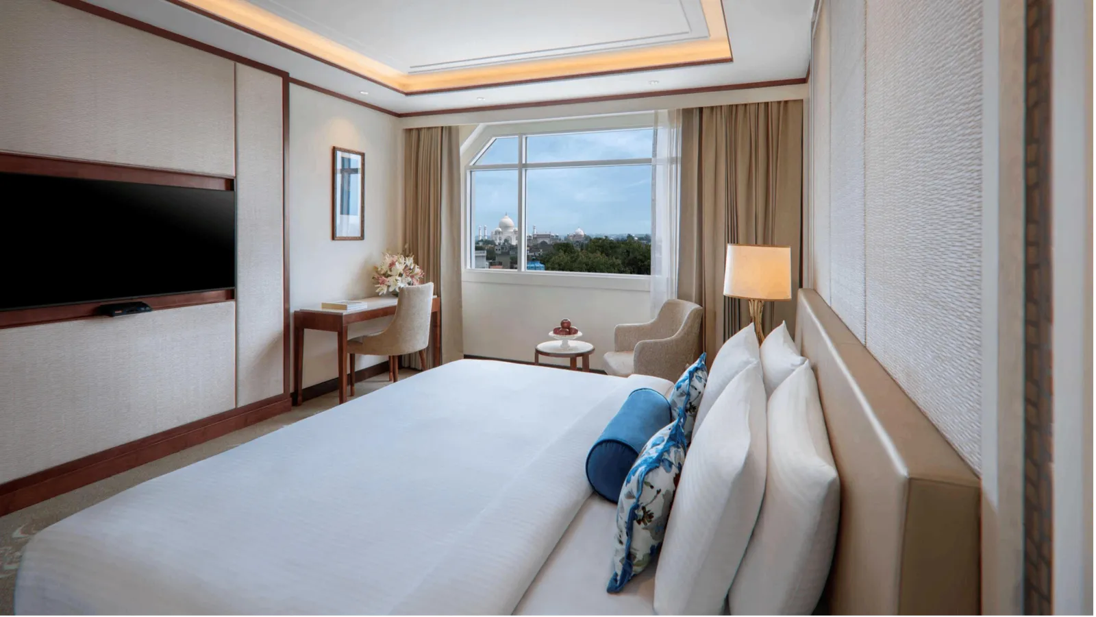 Executive Room Taj Mahal View King Bed​