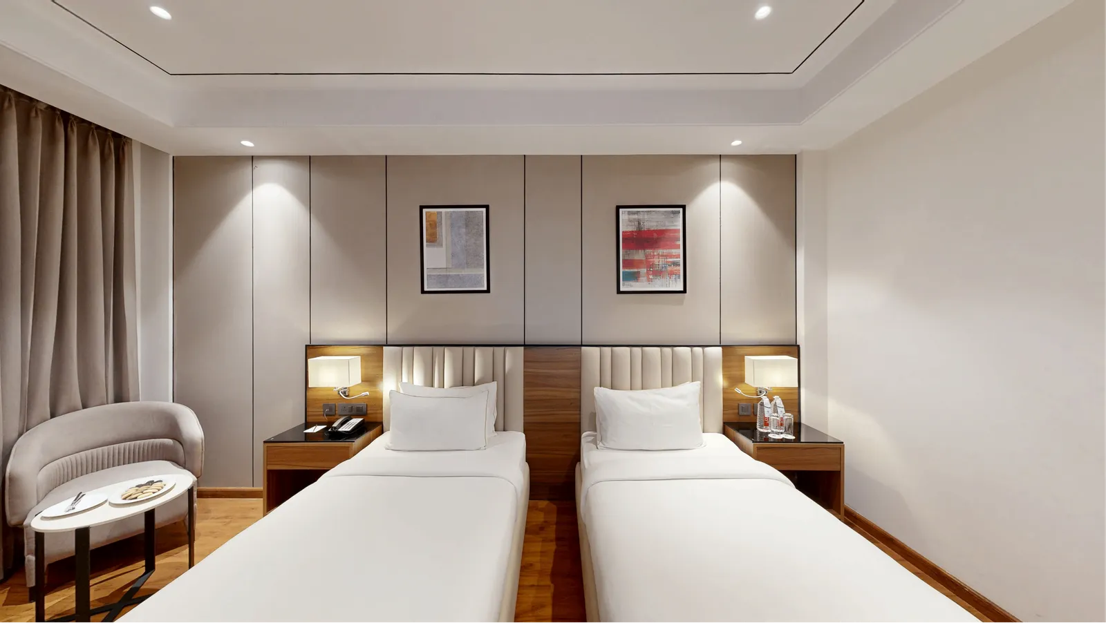 Deluxe Room Twin Bed