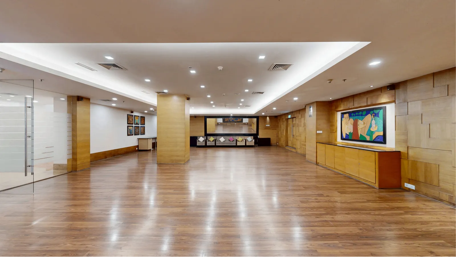 The Lounge