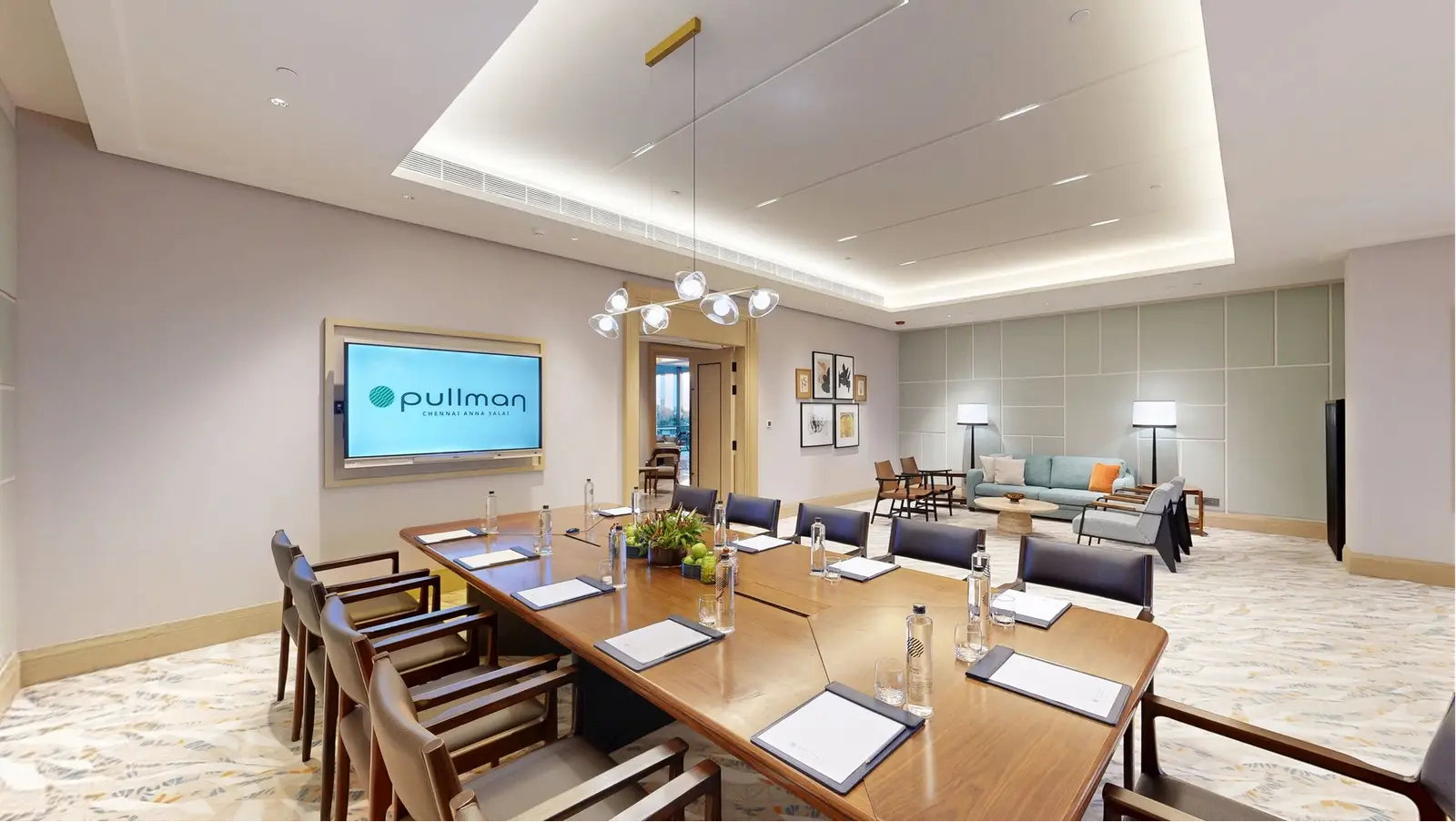 Boardroom 1