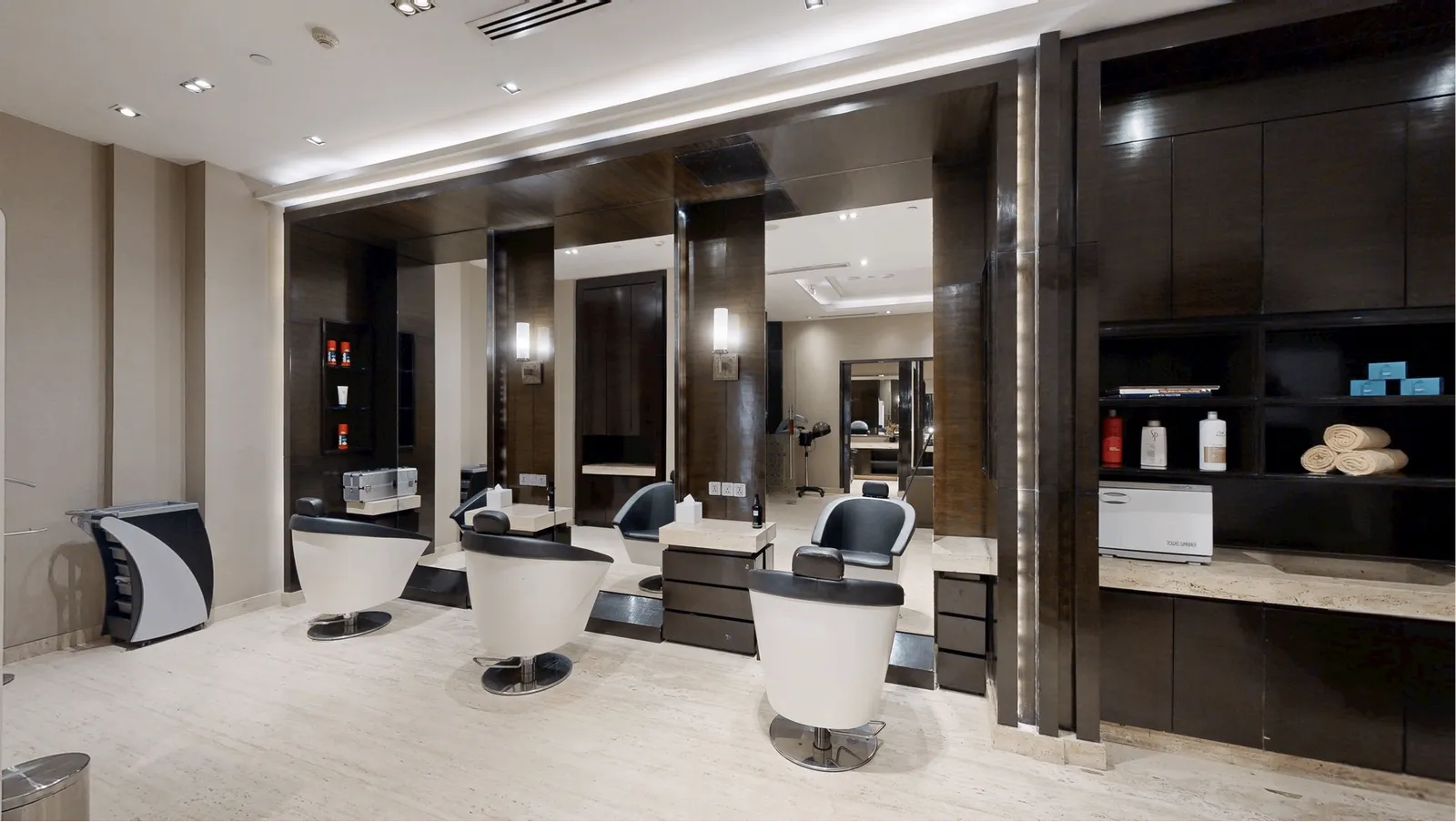 Adya Salon