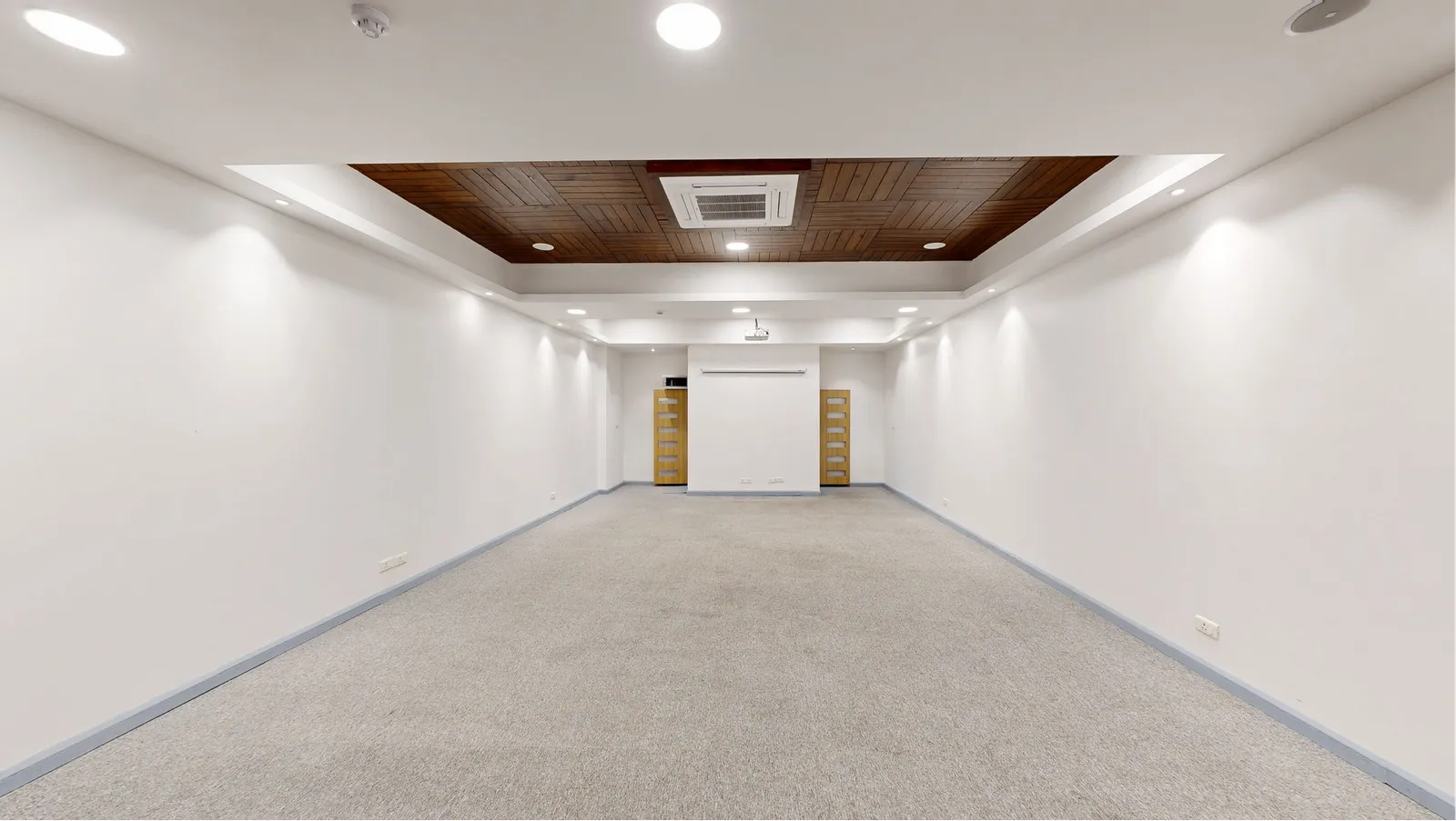Pine Room 