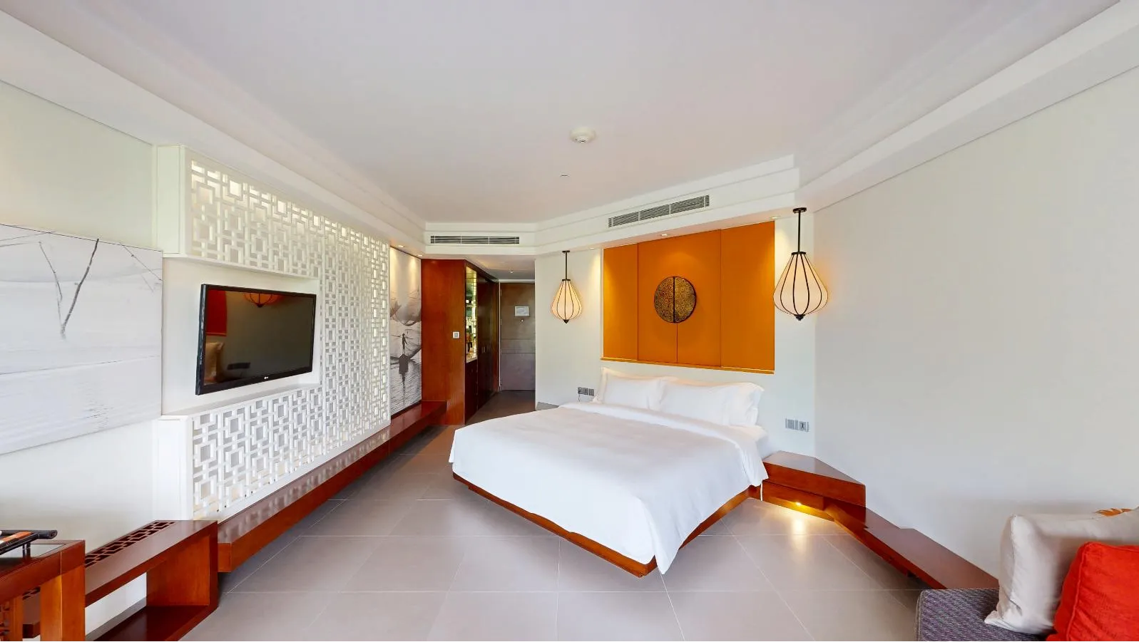 Garden Balcony King Grand