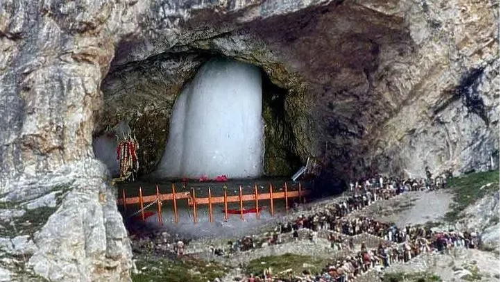 Shri Amarnath Cave Temple